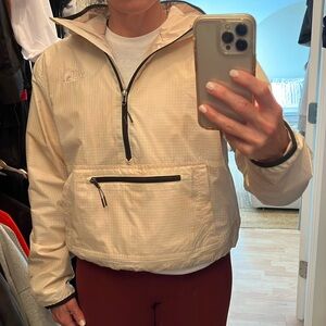The North Face Wind breaker pullover